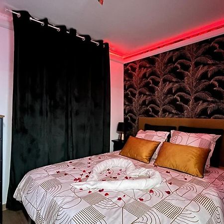 Le Sainte Croix Hyper Centre Metz Apartment Екстериор снимка