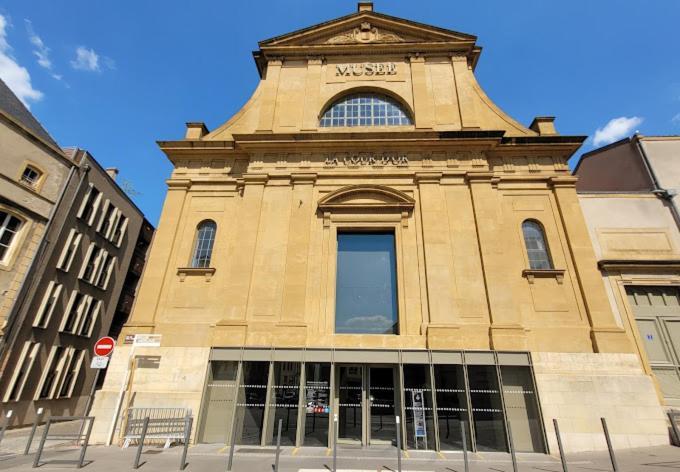 Le Sainte Croix Hyper Centre Metz Apartment Екстериор снимка