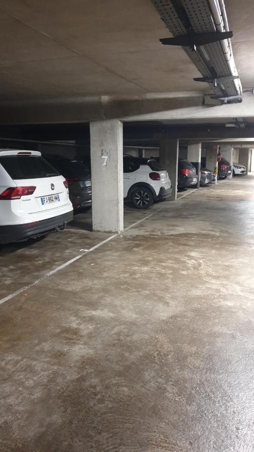 Le Sainte Croix Hyper Centre Metz Apartment Екстериор снимка